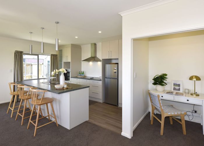  at 5 Main Road, Redcliffs, Christchurch City, Canterbury