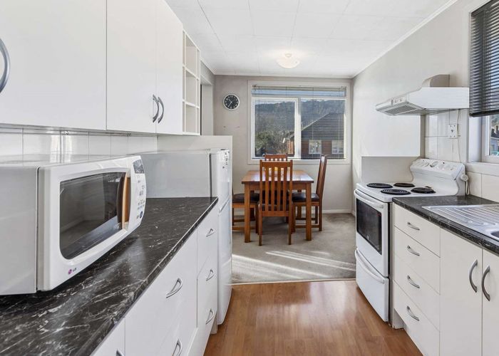  at 5 Bird Grove, Stokes Valley, Lower Hutt, Wellington