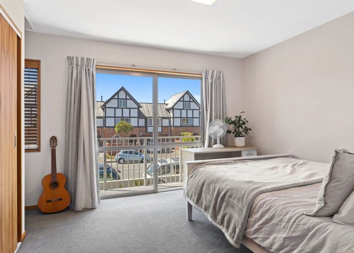  at 2/25 Ayr Street, Riccarton, Christchurch City, Canterbury