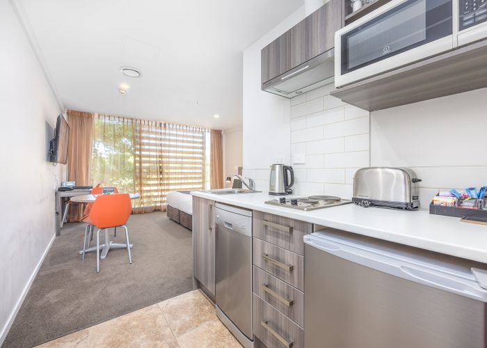  at 204/80 Beaumont Street, Auckland Central, Auckland