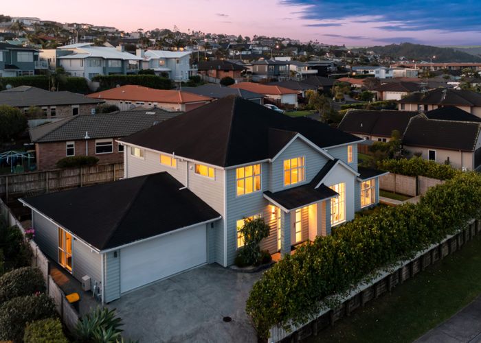 at 52 Chesterfield Way, Orewa, Orewa