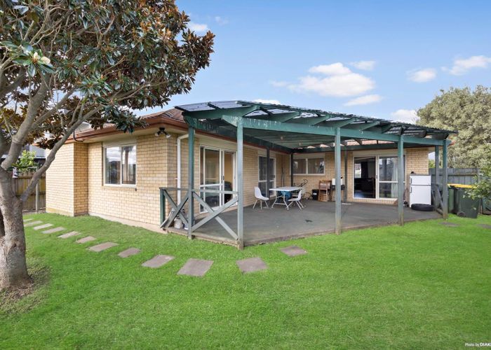  at 41 Pukaki Road, Mangere, Auckland