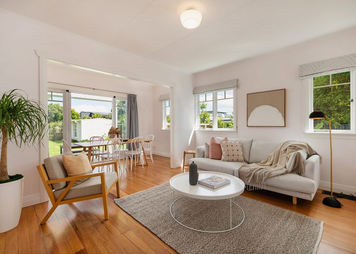  at 25 Tui Street, Point Chevalier, Auckland