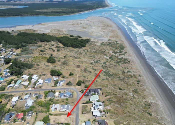  at 33 Marine Parade South, Foxton Beach, Horowhenua, Manawatu / Whanganui
