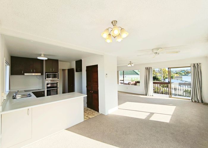  at 28 Glencoe Road, Browns Bay, North Shore City, Auckland