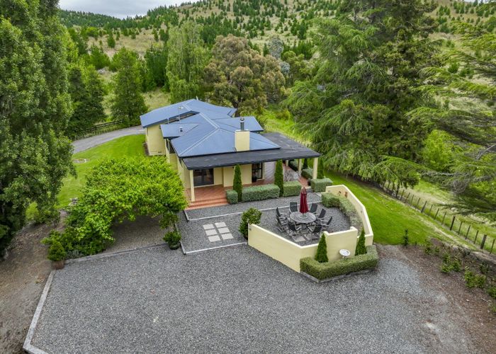 at 1544 Kahuranaki Road, Havelock North