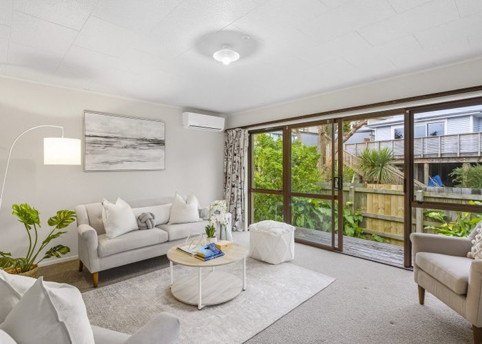  at 61 Ocean Road, Paraparaumu Beach, Kapiti Coast, Wellington