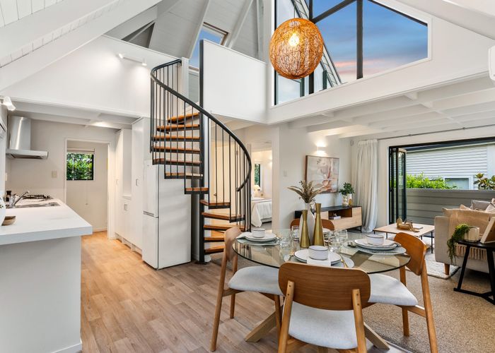  at 110 Bassett Road, Remuera, Auckland City, Auckland