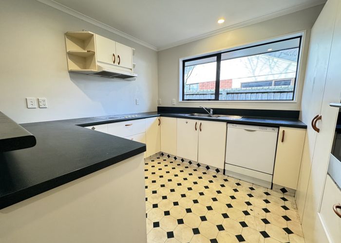  at 48a Hollyford Avenue, Bryndwr, Christchurch City, Canterbury