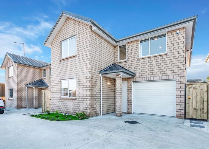  at 43b Oriel Avenue, West Harbour, Waitakere City, Auckland