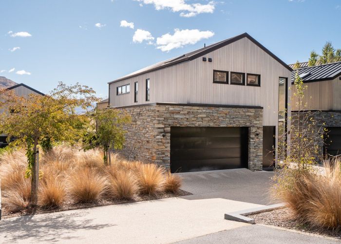  at 2 Eichardt Place, Jacks Point, Queenstown-Lakes, Otago