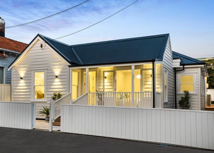  at 4 Cheltenham Road, Devonport, Auckland