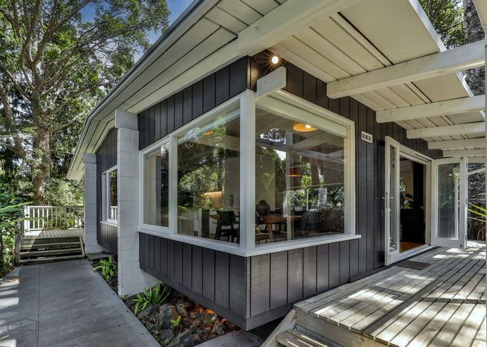  at 107 Waima Crescent, Titirangi, Auckland
