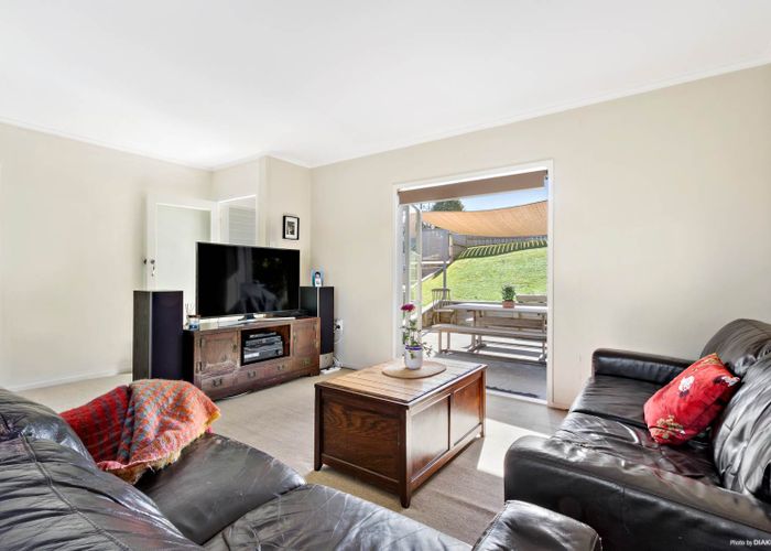  at 37 Commodore Drive, Lynfield, Auckland
