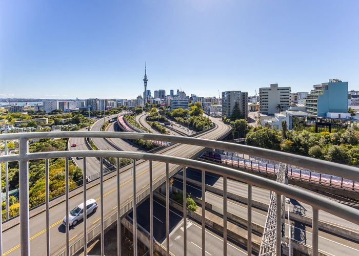  at 7H/11 Howe Street, Auckland Central, Auckland