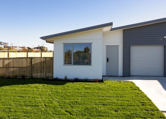  at 1/290 Dixon Road, Fitzroy, Hamilton, Waikato