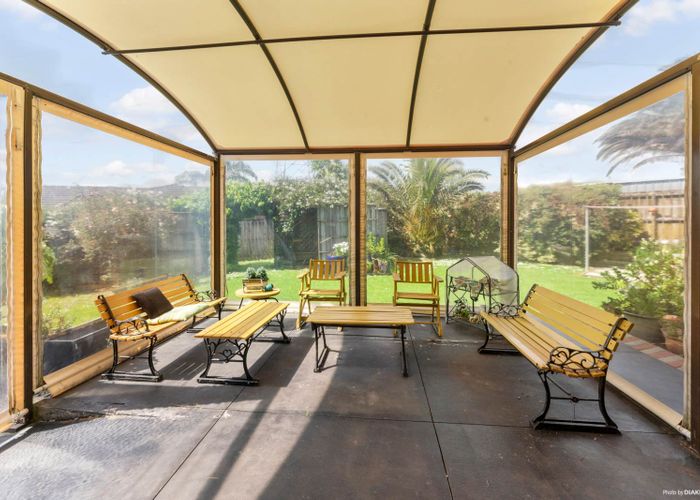  at 25 Wairere Road, The Gardens, Auckland