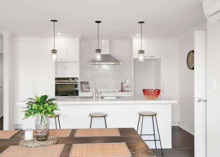  at 11 Lusk Way, Patumahoe, Pukekohe