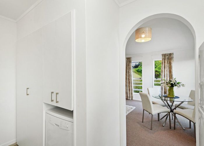  at 24 Fyvie Avenue, Tawa, Wellington
