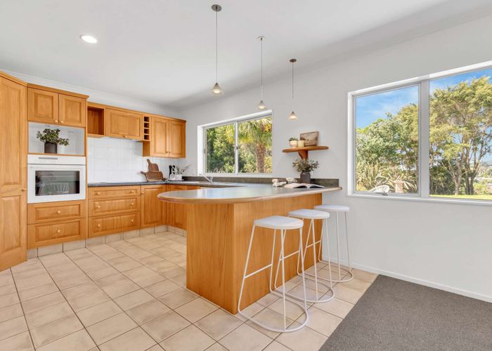  at 52 Lysaght Place, Welcome Bay, Tauranga