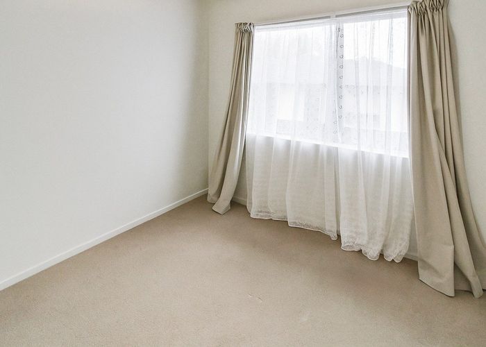  at 2/60 Beach Road, Papakura, Papakura, Auckland