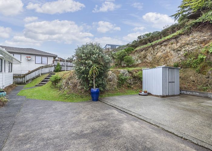  at 7 Fernhaven Grove, Newlands, Wellington