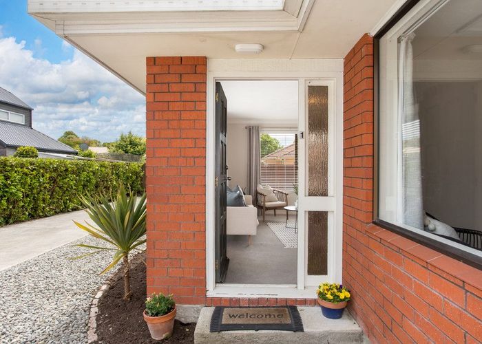  at 1/39 Solomon Avenue, Redwood, Christchurch