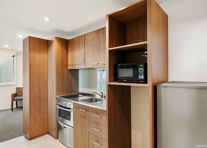  at 506/85 Beach Road, Auckland Central, Auckland