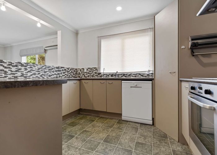  at 140C Rifle Range Road, Dinsdale, Hamilton