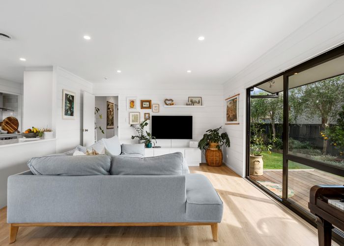  at 4A Coronation Road, Mangere Bridge, Manukau City, Auckland