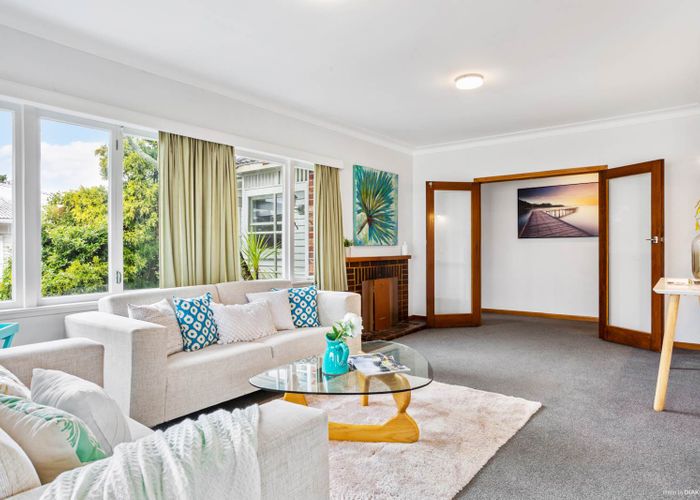  at 1/97 Sylvan Avenue, Northcote, Auckland