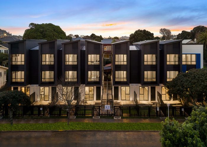  at 1-8/6C Kingsway Avenue, Sandringham, Auckland City, Auckland