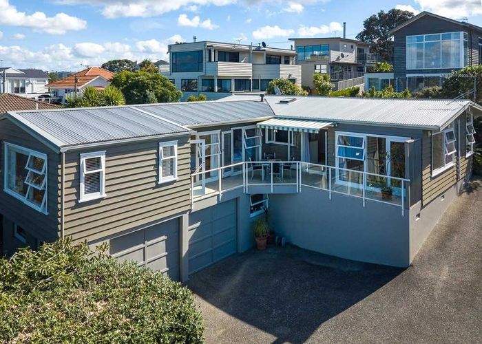  at 21A Seaview Road, Castor Bay, North Shore City, Auckland