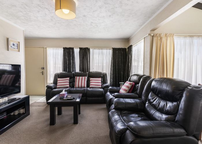  at 6/69 Kenderdine Road, Papatoetoe, Manukau City, Auckland