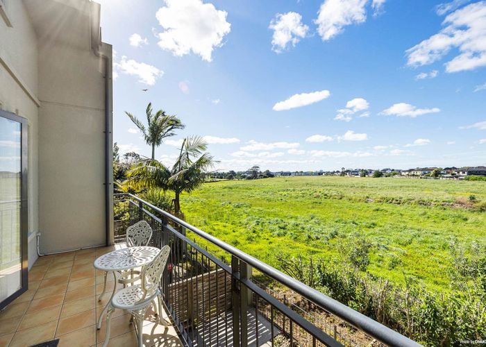  at 10/268 Shirley Road, Papatoetoe, Manukau City, Auckland