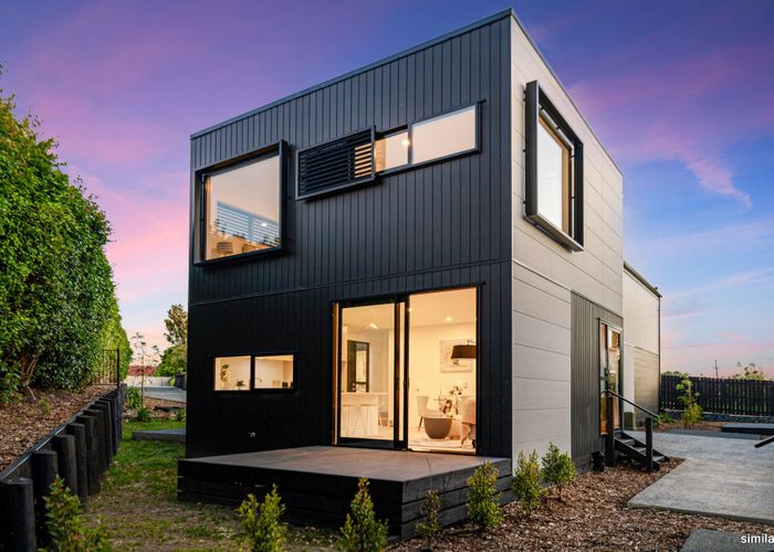  at Unit 1/10 Hutchinsons Road, Bucklands Beach, Manukau City, Auckland
