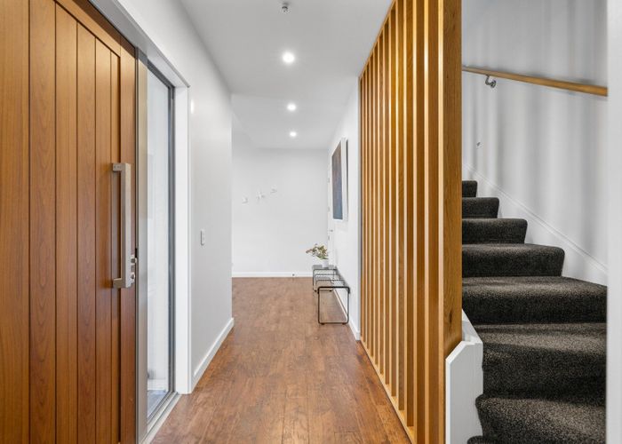  at 3 Ridgeway Terrace, Taradale, Napier