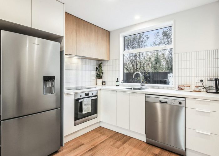  at 5/64 Sullivan Avenue, Woolston, Christchurch