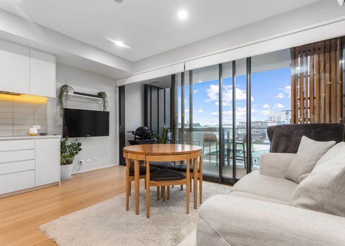  at 303/12 Mackelvie Street, Grey Lynn, Auckland City, Auckland