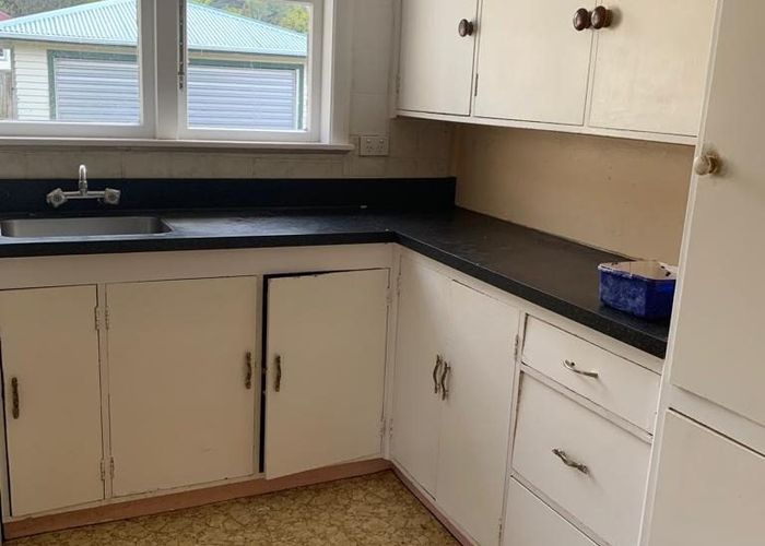  at 19 Miles Crescent, Wainuiomata, Lower Hutt, Wellington