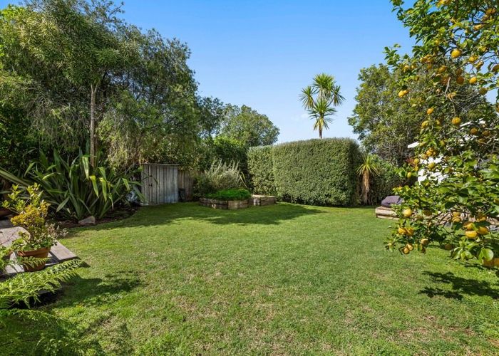  at 5 Calgary Street, Sandringham, Auckland City, Auckland