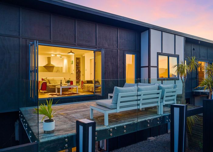  at 2A Otaihanga Road, Paraparaumu Beach, Kapiti Coast, Wellington