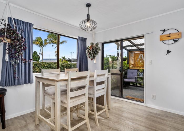  at 9/24 Sinclair Street, Greerton, Tauranga, Bay Of Plenty
