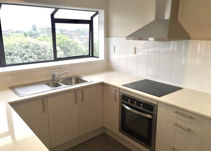  at 1/13 Naviti Place, Browns Bay, North Shore City, Auckland