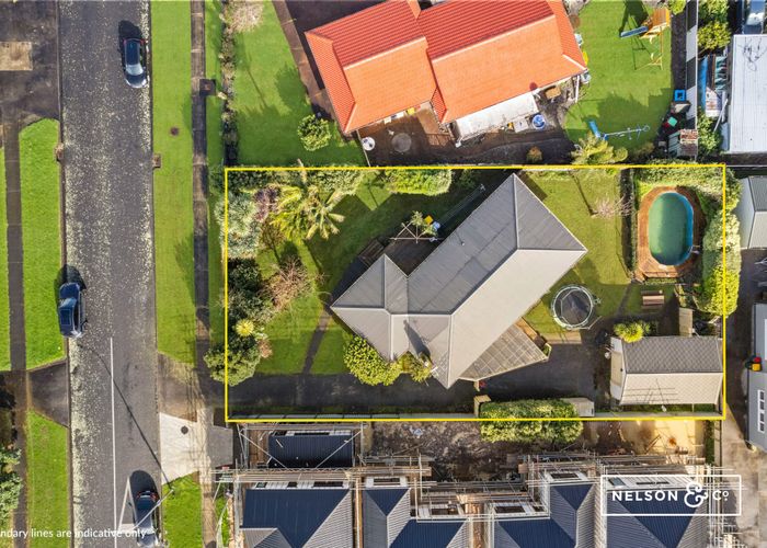  at 18 Domain Road, Weymouth, Auckland