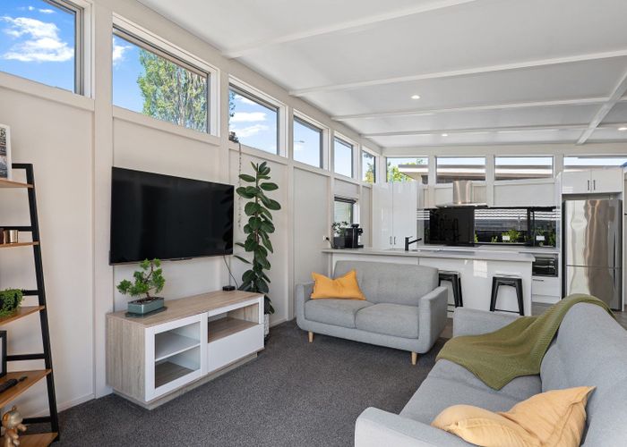  at 2/87 Warrington Street, St. Albans, Christchurch City, Canterbury