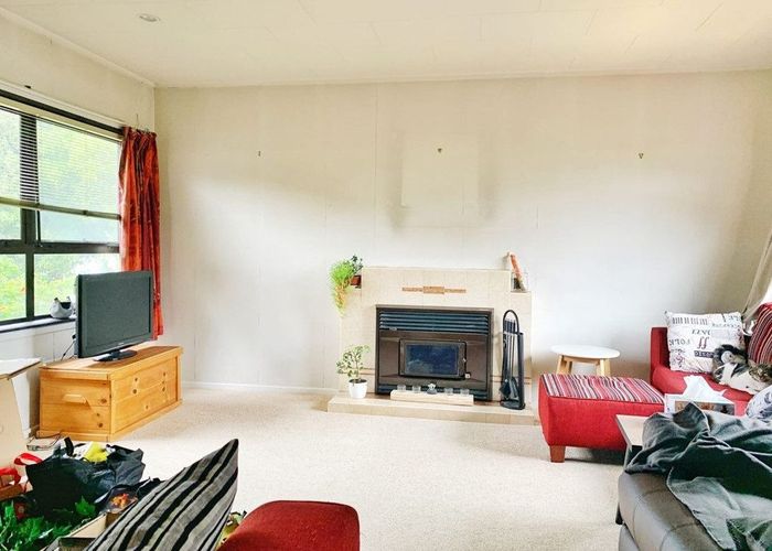  at 78 Forrest Hill Rd, Forrest Hill, North Shore City, Auckland