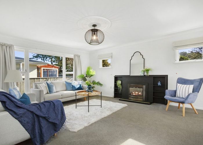  at 7 Holyoake Crescent, Avalon, Lower Hutt, Wellington