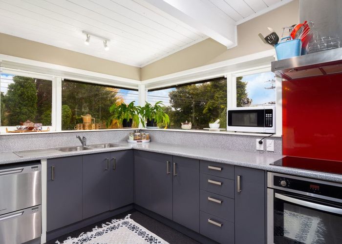  at 2 Hugh Avenue, Hamurana