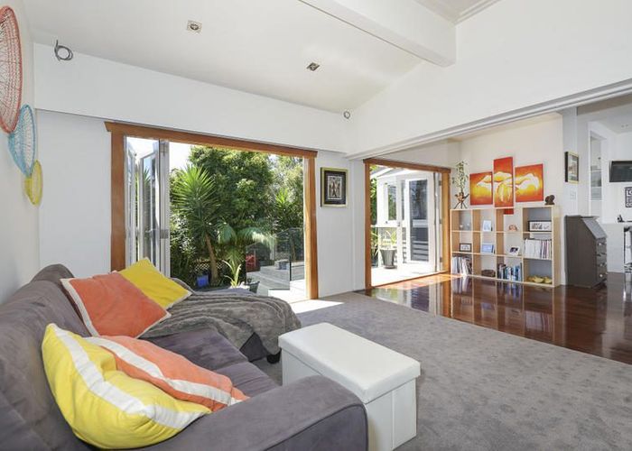  at 9 Marsden Avenue, Mount Eden, Auckland City, Auckland